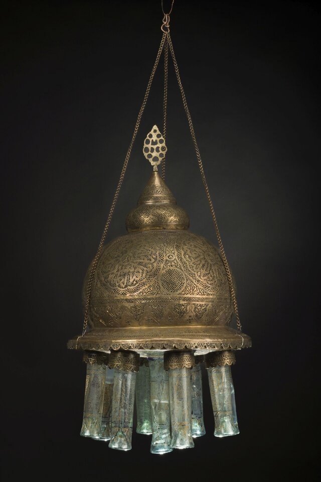 Luminaries in the Islamic East - 1